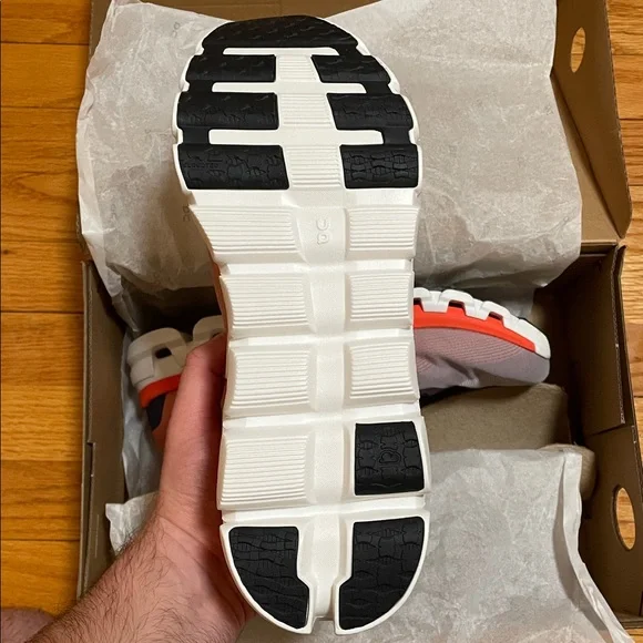 NWT On Cloud Cloud Flow 4 Mens Running Sneakers Shoes Size 10 (Brand New) - Picture 8 of 12